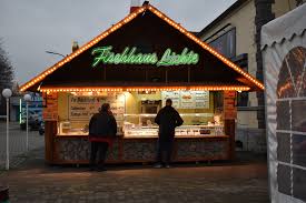 Nachts ist es bedeckt bei tiefstwerten von 14°c. Covid 19 Fischhaus Lichte Herne