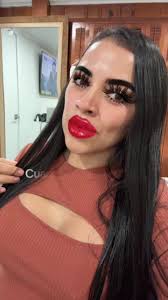 La Prima Colombiana Jully