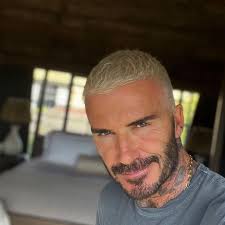 Vedi le migliori idee capelli corti platino. Chi Magazine Capelli Corti E Biondo Platino Facebook