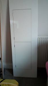 The bath side panels also help to hide any pipework or fittings that would otherwise be exposed. Brand New 1600mm Mdf Bath Panel With Click Open Doors For Storage Sumra