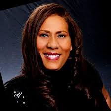 Cynthia Pullen's Instagram, Twitter & Facebook