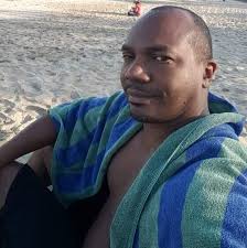 OceanRescue at its Best 🏆 ー Lifeguard II William Geddes III £ Lifeguard I Yovani  Vidal quick acting as no enforcement came for support to address this  fellow that had a toxic