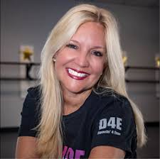 Washington Commanders Hire Sherwood Graduate Katie Feeney As Social Media  Correspondent Details in the link below.