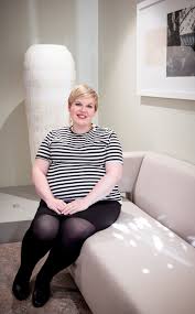 Saarikko has bachelors degree of media studies from the university of turku. Sivistysministeri Annika Saarikko Toivoo Paatoksenteon Avoimuutta Kritiikin Uutiset Sarv