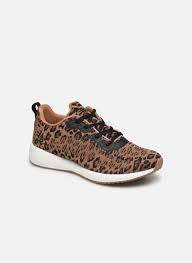 Apportez une superbe touche autant inattendue qu'élégante à votre look avec ces sneakers pour femme au motif léopard et leur finition légèrement pailletée. Selection De Chaussures Pour Femme A Imprime Leopard Avec Sarenza