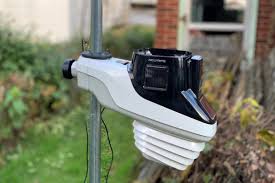 Unmatched accuracy with new features that track uv exposure, light intensity and more. Acurite Atlas Weather Station Review It Comes To Market Almost Two Years Late But It Was Worth Waiting For Techhive