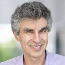 Linearis : a research committee with pharma experts and venture angels