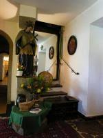 Guests of the haus wartenberg can enjoy the breakfast buffet either in the cosy restaurant in front of the open fire place, or in the quiet courtyard, shaded by. Haus Wartenberg Salzburg Aktualisierte Preise Fur 2021