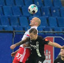 As rom lockt jonas boldt mit dem europapokal. Hamburger Sv Alle News Infos Uber Den Hsv Welt