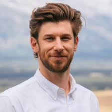 I had a great time speaking at the Commercial Observer Retail & Hospitality  Forum last week! It was an honor to share the stage with Michael O'Neill  and Suri Kasirer— two pros