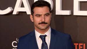 Libros A La Derecha: Recomendación: Las chicas del cable