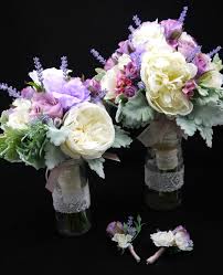 These 10 silk wedding bouquets from etsy are sure to inspire! Silk Bridal Bouquet Sets Cairns Floral Supplies