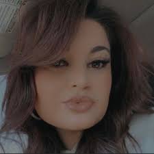 Haley Spears (@hayshianne)