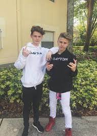 Payton moormeier's height is 5 ft 8 in. Dylan Hartman As Seen While Posing For A Picture Alongside Payton Moormeier Left In Orlando Orange Young Cute Boys Cute Lightskinned Boys Cute Teenage Boys