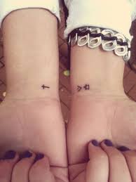 One of the most common designs of small tattoos that are perfect for girls is the flower tattoo. 21 Adorable Tiny Tattoo Ideas For Girls Godfather Style