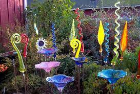 Tucked away in my studio near the blue ridge parkway in the beautiful appalachian mountains of north carolina, i have made my blown glass wildflower sculptures for 40 years.this web site is intended to give you (my loyal and new collectors) better access to my newer glass flowers. Garden Glass Rob Schouten Gallery Sculpture Garden