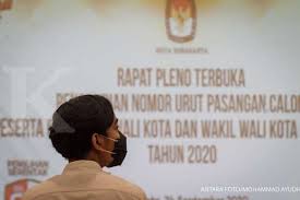 Jadi jumlah warga yang memilih tak mencoblos, jumlahnya mencapai 106 orang,papar toto, rabu (9/12/2020). Sandiaga Uno Jadi Jurkam Di Pilkada Solo 2020 Gibran Saya Senang Sekali