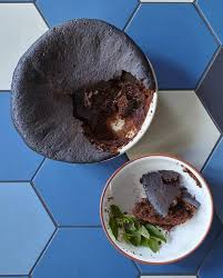 Gateau Au Chocolat Creme Epicee Pour 4 Personnes Recettes Elle A Table Recette Gateau Chocolat Chocolat Alimentation