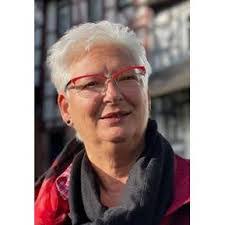 Michael Langel's Instagram, Twitter & Facebook