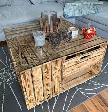 Finden sie hier auch den tisch mit einer oder mehreren schubladen bestellen sie versandkostenfrei zahlen sie bequem auf rechnung wir beraten sie gerne. Mobel Tisch Aus Versch Geflammten Kisten Mit Schublade Glasplatte 81x81x44cm Obstkisten Online De