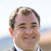 Tara Cleland's Instagram, Twitter & Facebook