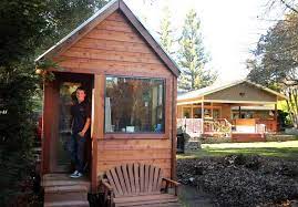 16 Year Old Builds Tiny Home On Summer Job Salary Austin Homes Tiny House Building A Tiny House