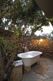 1001 Ideen Und Bilder Zum Thema Sichtschutz Selber Bauen Badewanne Garten Gartendusche Leben Unter Freiem Himmel