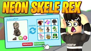Hatching eggs is the primary way of unlocking pets and operate similarly to gifts but take longer to hatch. Wie Man Alle Pets In Adopt Me Bekommt Part 1 Roblox Deutsch Youtube