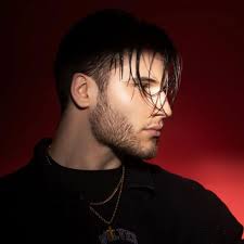 Michael Krevetski (@michaelkrevetski) • Instagram photos and videos