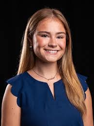 Hannah Hurt's Instagram, Twitter & Facebook