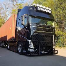 Pin By Paulie On Volvo Volvo Volvo Trucks Cool Trucks
