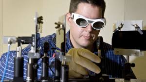 How to catch a wave in space and time