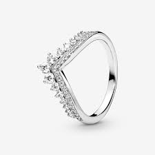 Pandora ringen zijn speels vormgegeven en hebben onder andere motieven die ontleend zijn aan de natuur, zoals blaadjes en bloemen. Ringe Bezaubernde Ringe Fur Damen Pandora