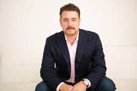 Rob Beckham To Be Honored, Reba To Headline At Nashville's Swan Ball