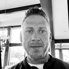 It has been months in the making and the day has finally come, I took the  jump and have become self-employed.