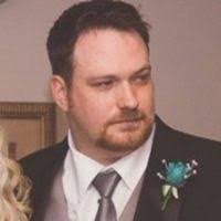 Jennifer Pelzer's Instagram, Twitter & Facebook