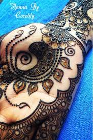 Mehndi dizain mehndi tattoo hand mehndi mahndi dijain mehendi mehndi images bridal mehndi mehndi design photo mehandi. 15 Photoshoot On Mehndi Ideas Mehndi Aiza Khan Wedding Photoshoot