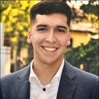 Elvis Quezada's Instagram, Twitter & Facebook