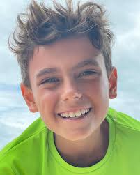 Samantha Caesar (@samanthacaesar) • Instagram photos and videos