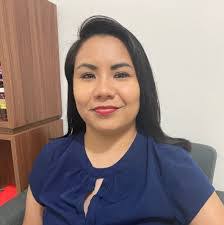 Pamela Navarro's Instagram, Twitter & Facebook