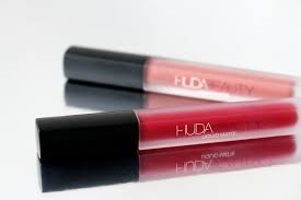 Introducing huda beauty's latest lip beautifier: Hudabeauty Liquid Matte Lippenstift Innenaussen
