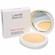 Lakme Perfect Radiance Compact Ivory Shade Review Compacts, long associated with old hollywood glamour girls, are the don't forget to match these lakme compact shades to your skin tone. lakme perfect radiance compact ivory
