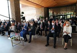 Maybe you would like to learn more about one of these? Baskan Erdogan Duyurdu Kabine Toplantisi Sonrasi Mujdeyi Verecegim
