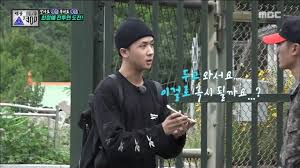 Ravi dan shownu terlihat berfokuspada laser sambil memegang senjata, sementara sikap serius lucas menunjukkan ekspresi wajahnya yang gugup. Vixx S Ravi Monsta X S Shownu Cosmic Girls S Eunseo Nct S Lucas More Report In For Training On Real Men 300 Allkpop