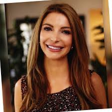 Crystal Nava's Instagram, Twitter & Facebook