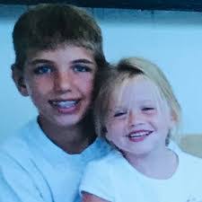 Anna Doerr's Instagram, Twitter & Facebook