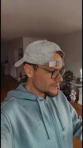 Hahahaha Syrran lär bli arg men då lär hon sig gömma kärleksbreven hon  får🤷🏼‍♂️