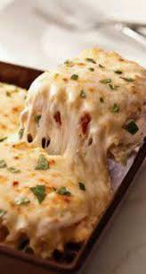 Recipe For Creamy White Chicken Lasagna If You Love Cheesy Creamy Goodness Then You Will Love Chicken Alfredo Lasagna Recipe Recipes Chicken Lasagna Recipe