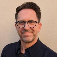 200+ perfiles de «Behenna»