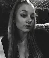 Follow @ester_esposito_2021 . Young baby . . . . . . . . . . . . . . . . .  . . . . . . . . . . #visaviseloasis #ester_esposito_2021